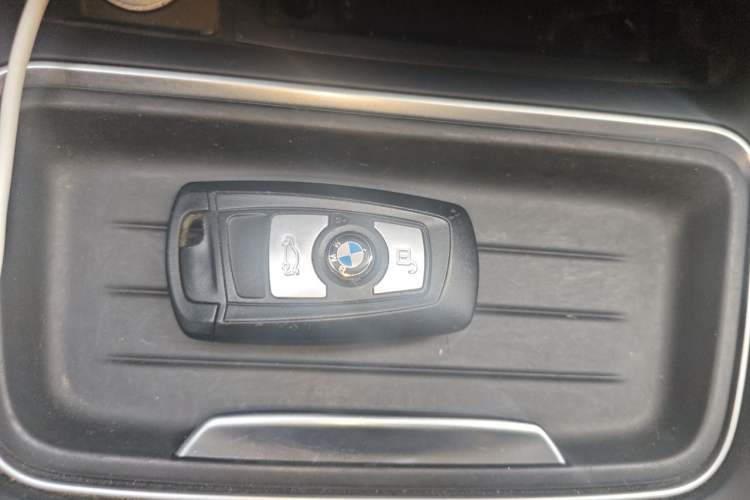 Used BMW 3 Series 2015 320Li Fashion Model