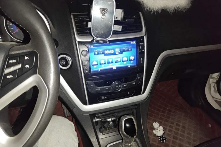 Used Geely Auto Emgrand 2016 Hatchback RS 1.5L CVT Upward Edition