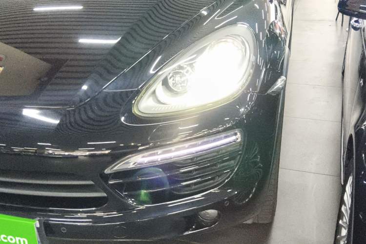 Used Porsche Cayenne 2014 Cayenne Platinum Edition 3.0T