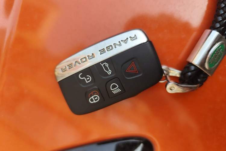 Used Land Rover Range Rover Evoque 2018 240 PS HSE DYNAMIC Convertible