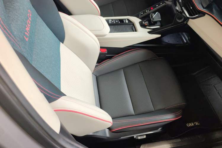 Used Lynk & Co 06 2020 1.5T YAO Halo
