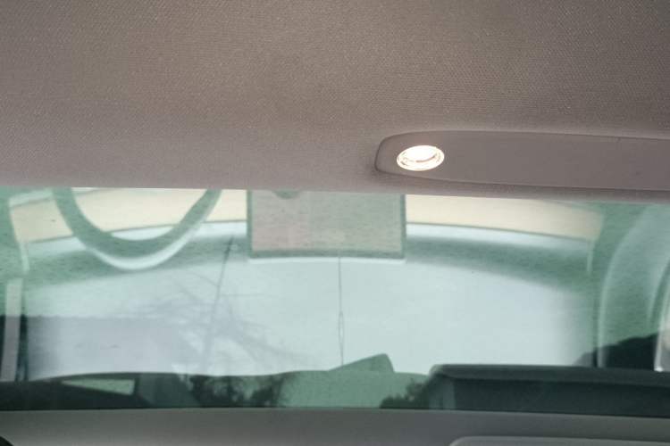 Used Tesla Model 3 2019 Long-Range Rear-Wheel-Drive Version
