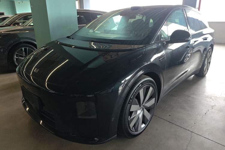 Used Li Auto i6 2025 Model Two-Wheel-Drive Standard Type