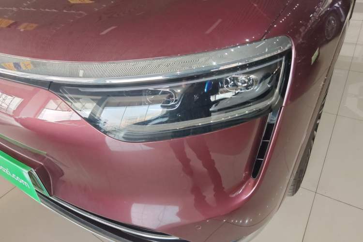 Used Hima AITO M8 2025 Extended-Range Ultra Version 53.4 kWh 5-Seater Edition
