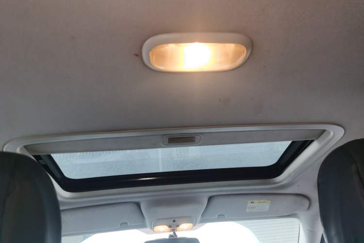 Used Jeep Compass 2014 2.4L four-wheel drive sport version