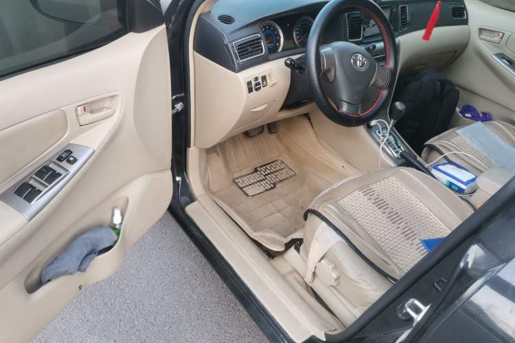 Used Toyota Corolla EX 2013 1.6L Automatic Luxury Edition