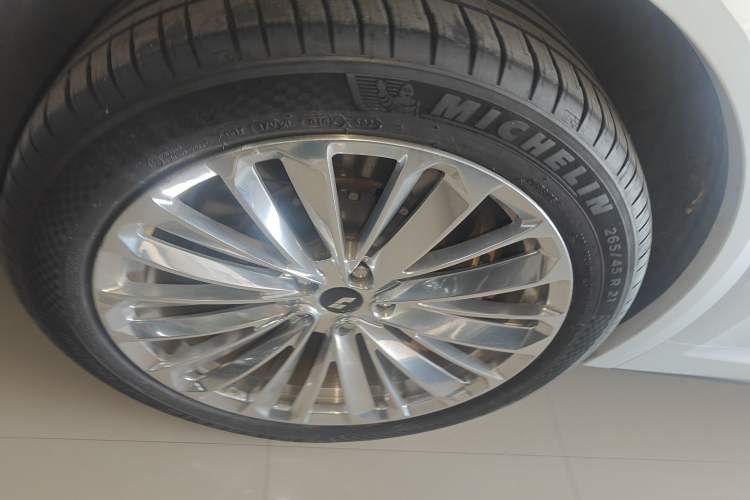 Used Li Auto L9 2022 Max model