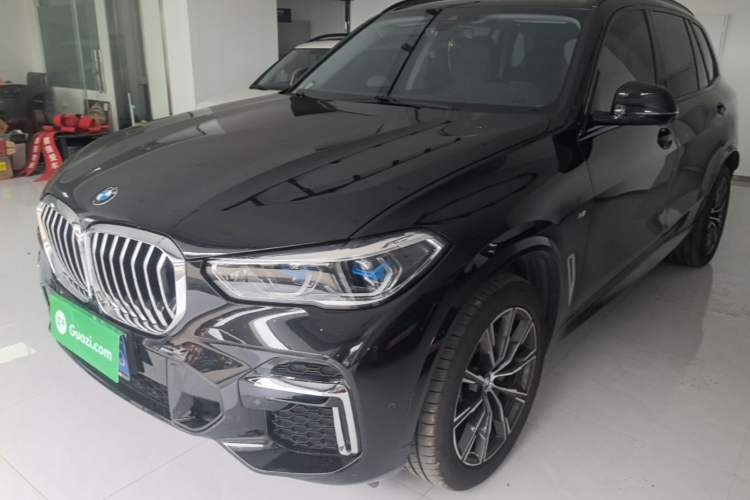 Used BMW X5 2022 Restyled xDrive 30Li Luxury Version M Sport Package