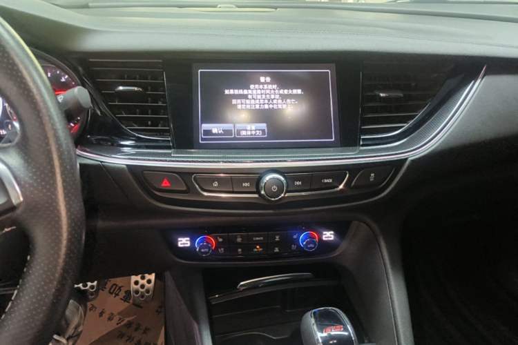 Used Buick Regal 2017 GS 28T Prestige Model
