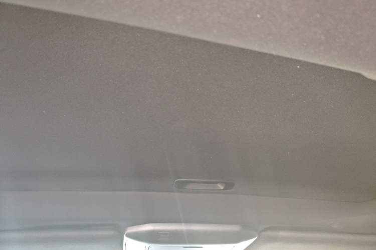 Used Toyota Sequoia 2014 5.7L SR5 8-Seater Middle East Version Headliner