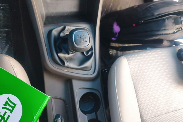 Used Wuling Hongguang V 2022 1.5L Jingqu Edition Electric-Assist LAR