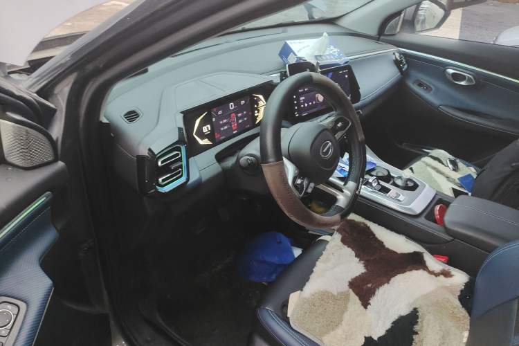 Used GAC Trumpchi GS3 2023 Shadow Speed 270T Dynamic Intelligence Edition Driver Seat