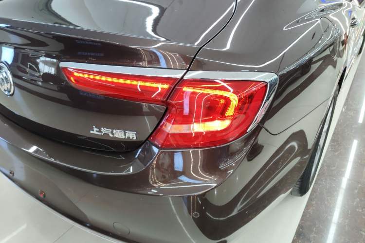 Used Buick LaCrosse 2018 20T Luxury Model
