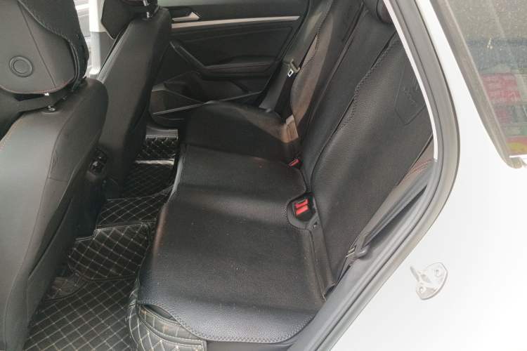 Used Volkswagen Lavida 2023 300TSI DSG Starry Full-Comfort Edition Left Rear Seat