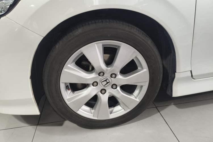 Used Honda Jade 2017 1.8L automatic Comfort version 5 seats
