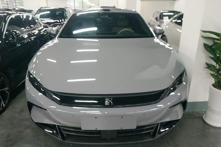 Used BYD Han 2025 DM-i 125KM LiDAR-Powered Intelligent Driving Model
