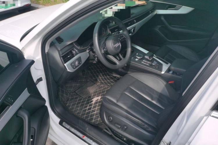 Used Audi A4L 2019 40 TFSI Fashion Edition China VI Emission Standard
