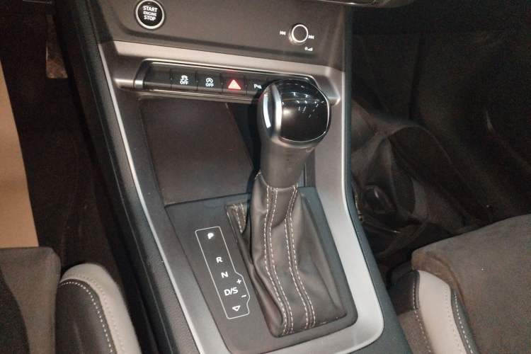 Used Audi Q3 2021 35 TFSI Fashion Dynamic Model