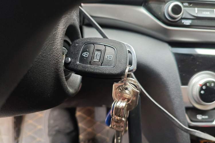 Used Hyundai Elantra (6th Generation / Lingdong) 2019 1.5L CVT ZhiXuan – Elite Version
