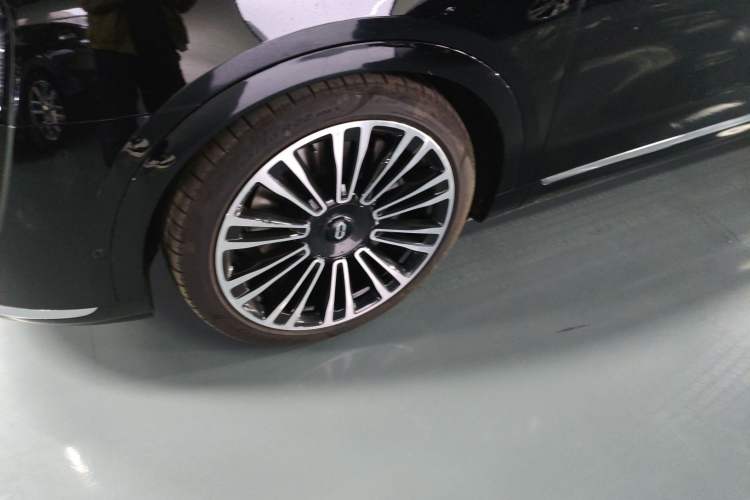 Used Hima AITO M9 2025 Extended-Range Max Version 52 kWh 5-Seater Edition