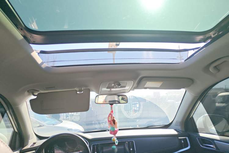 Used Roewe RX5 2019 20T Two-Wheel Drive Automatic 4G Connected Platinum Edition