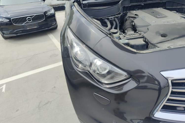Used Infiniti FX 2013 FX37 Standard Edition Right Front Headlight