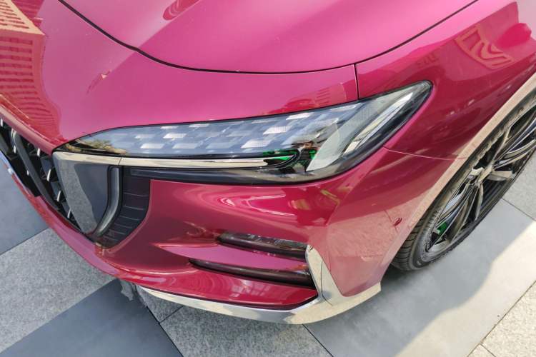 Used Hongqi H6 2023 2.0T ZhiZhen Edition
