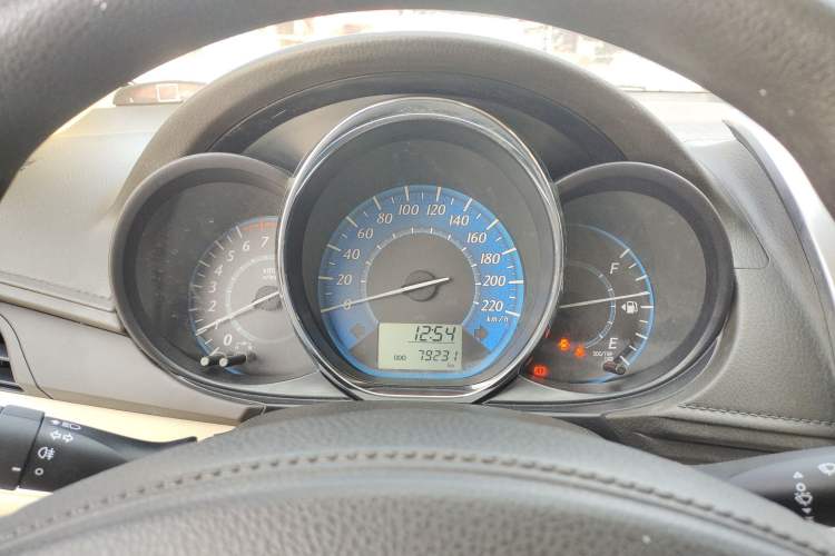 Used Toyota YARiS L Zhi Xuan 2014 1.3E Manual Charm Edition Instrument Cluster