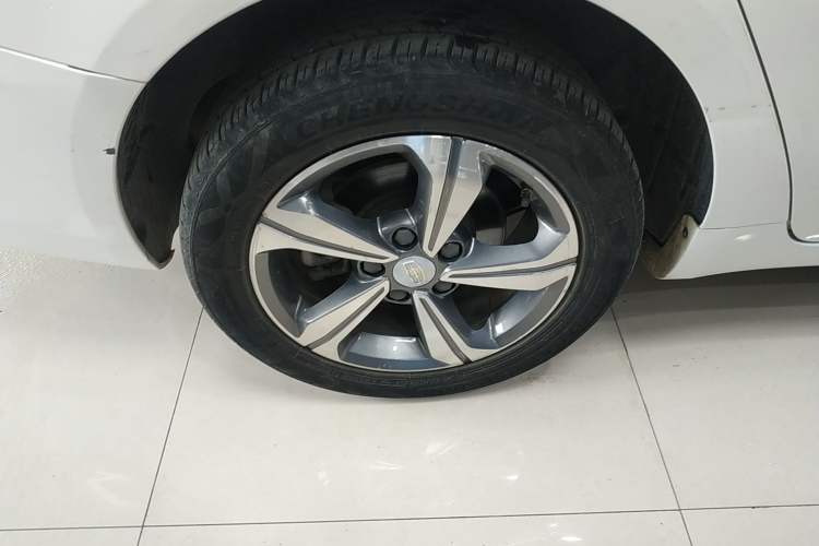 Used Geely Auto Emgrand GL 2018 1.4T DCT Elite Smart Connectivity Version Exterior 5