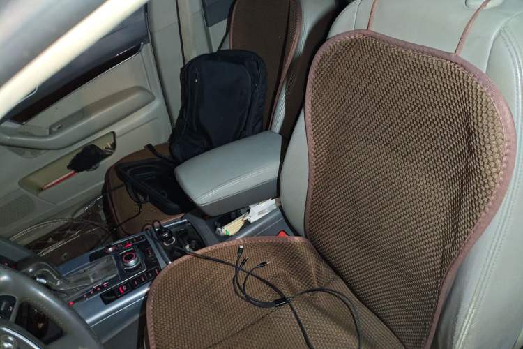 Used Audi A6L 2009 2.0 TFSI automatic standard version