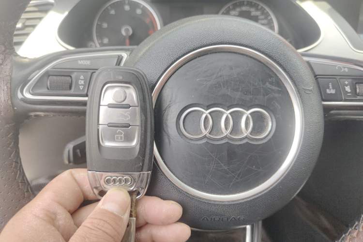 Used Audi A4L 2013 35 TFSI Automatic Standard Model
