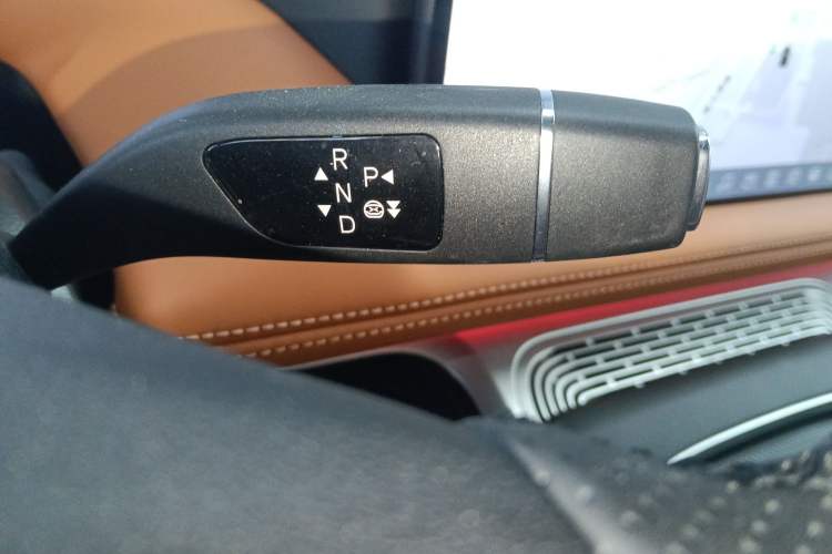 Used XPeng G9 2024 570 Max Gear Lever