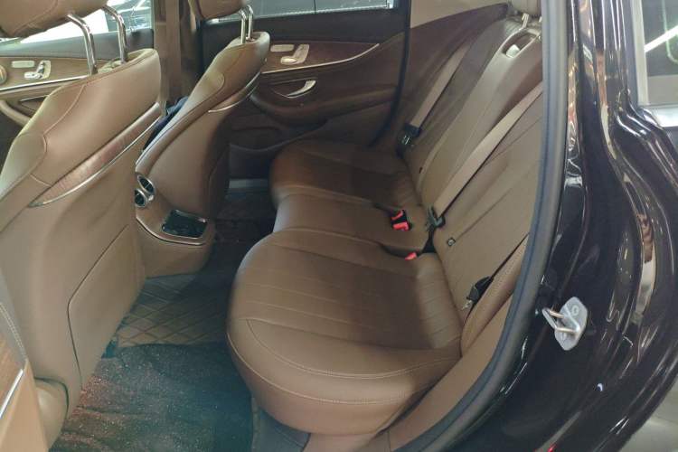 Used Mercedes-Benz E-Class 2023 Updated E 300 L Luxury Edition
