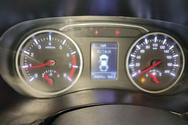 Used Great Wall Wingle 5 2021 1.5T Two-Wheel Drive "Dry Meal" Edition Value Model with a 1680mm Cargo Bed Equipped with GW4G15K Engine
