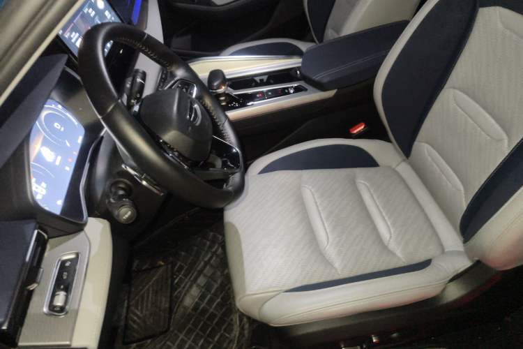 Used Geely Auto Preface 2021 Revised Version 2.0TD Luxury Edition Left Front Seat