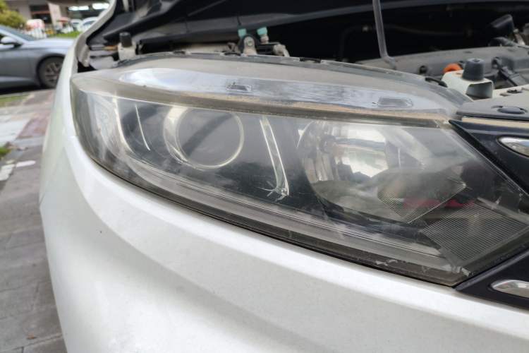 Used Honda XR-V 2015 1.8L EXi CVT Comfort Version Right Front Headlight