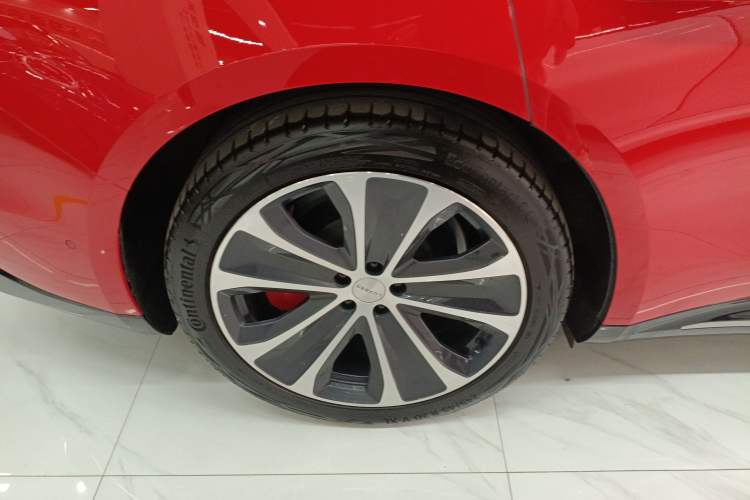 Used Hima Luxeed S7 2025 785 km Ultra