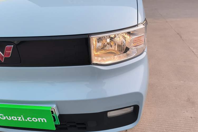 Used Wuling Hongguang MINIEV 2020 Freedom Version Lithium Iron Phosphate Left Front Headlight