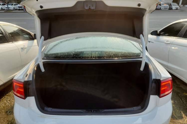 Used Volkswagen Lamando 2017 230TSI DSG Fashion Edition