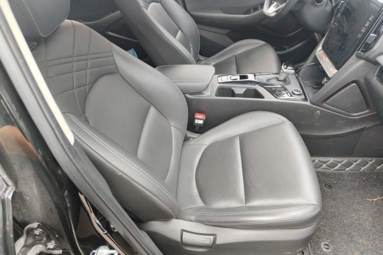 Used Hyundai ix35 2021 2.0L Automatic 2WD GLS Leading Edition Right Front Seat