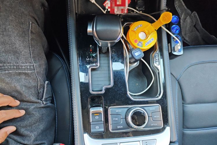 Used BAIC Off-Road BJ40 2019 PLUS 2.3T Automatic Four-Wheel Drive Premium Edition China VI Gear Lever