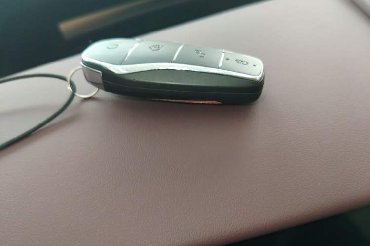 Used BYD Seal 07 DM-i 2025 Intelligent Driving Version DM-i 1.5L 125 km Prestige Edition Vehicle Key