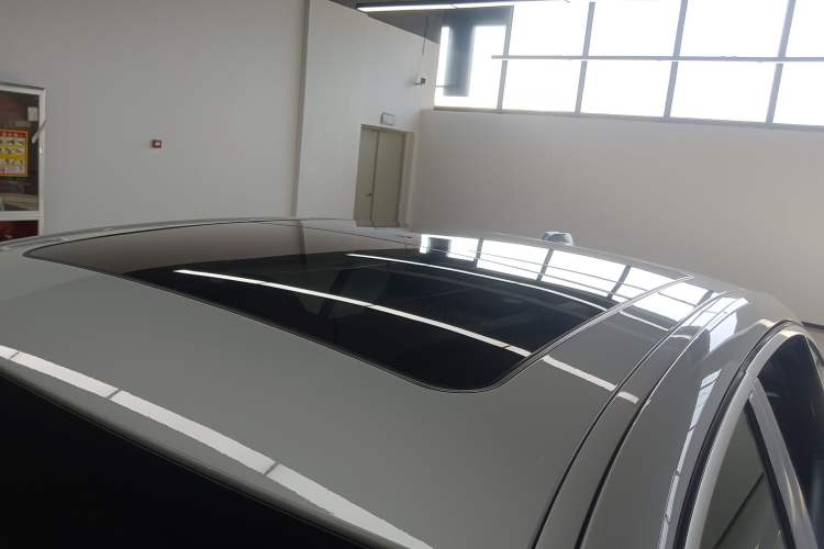 Used BMW i3 2024 eDrive 35 L
