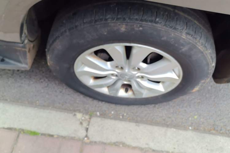 Used Kia Sportage 2013 2.0L Manual Two-Wheel Drive GL Trim
