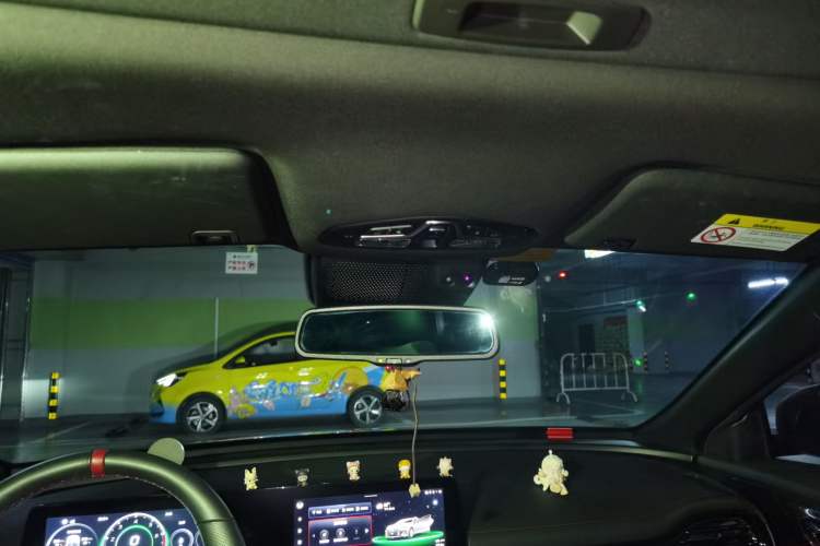 Used GAC Trumpchi EMPOW 2021 270T DCT J16 Version Headliner