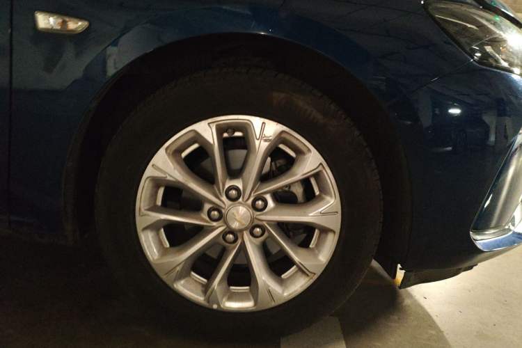 Used Chevrolet Monza 2023 1.5L Dual-Clutch Enjoyment Edition Right Front Wheel Hub