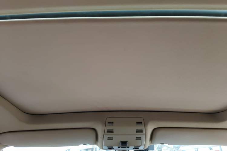 Used BMW X1 2012 sDrive18i Luxury Model