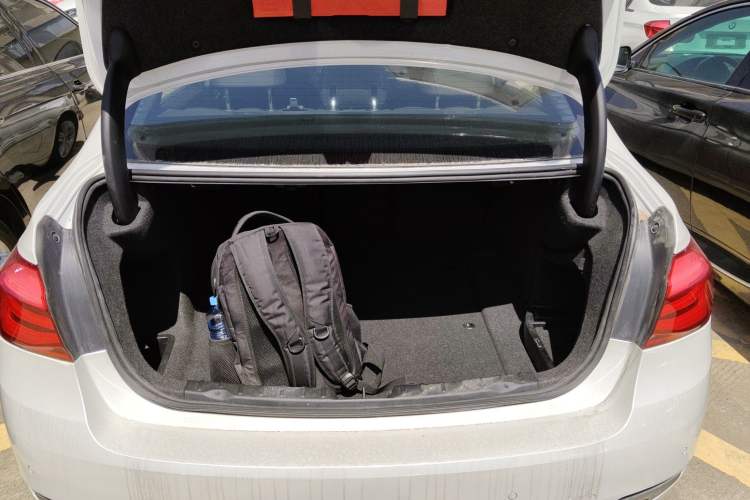 Used BMW 3 Series 2017 320Li Fashion Model