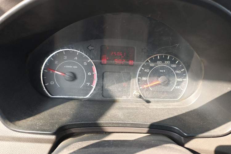 Used Wuling Hongguang V 2019 1.5L Base Version China VI LAR
