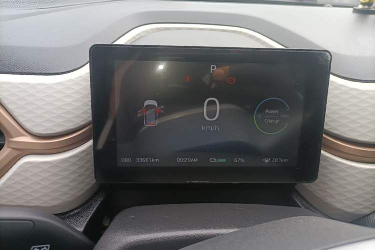 Used JAC Yiwei E10X 2024 Charming Edition 301km Lite